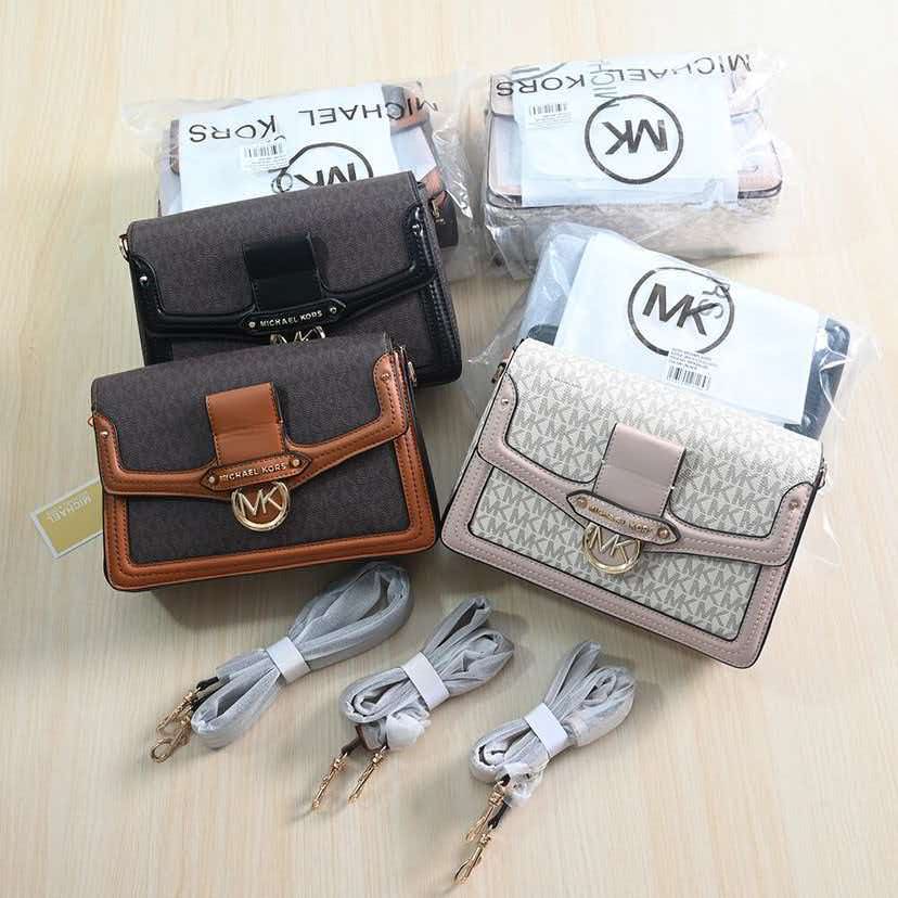 Women Bags Mk - Michael Kors' Brand New Minimalist Chic