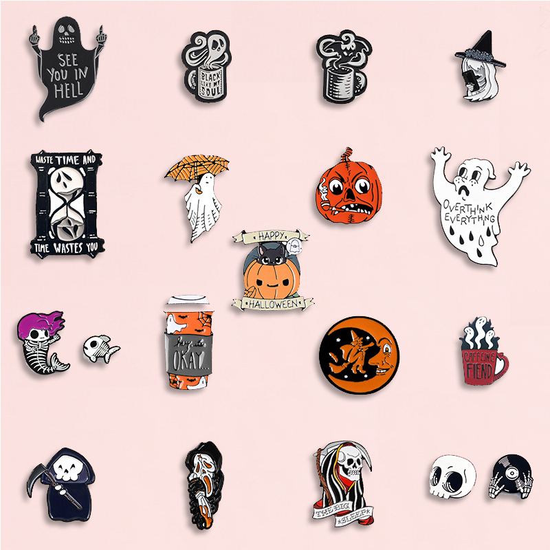 Happy Halloween Enamel Pin Tri - Women Bags Jeans recension och pris
