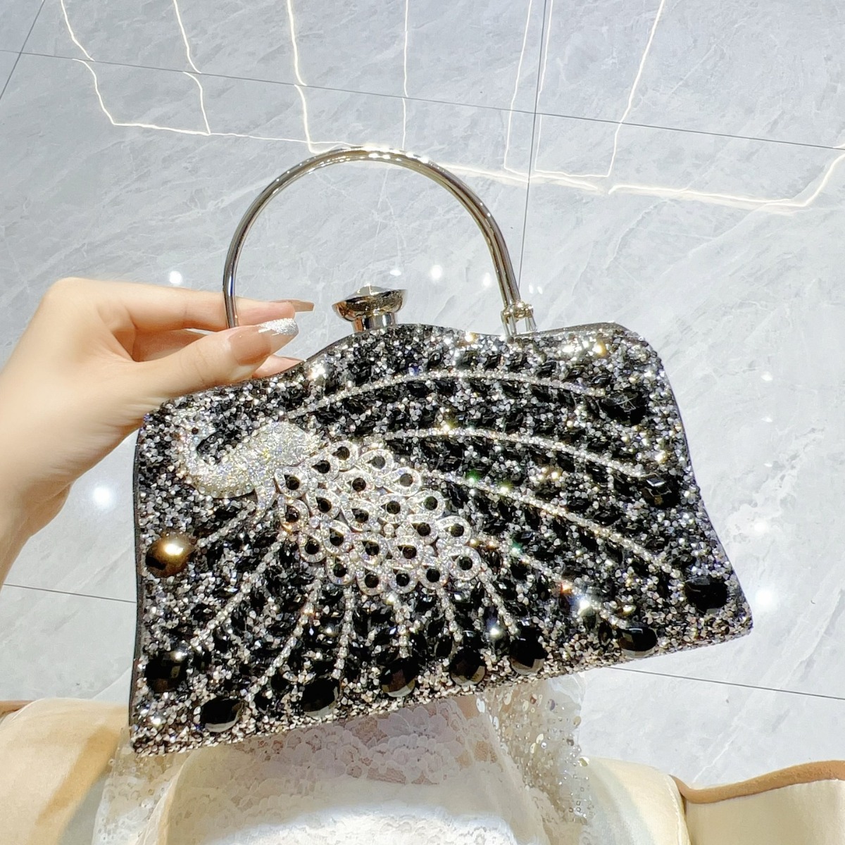 New Full Diamond Handbag with  - Women Handheld Bags recension och pris